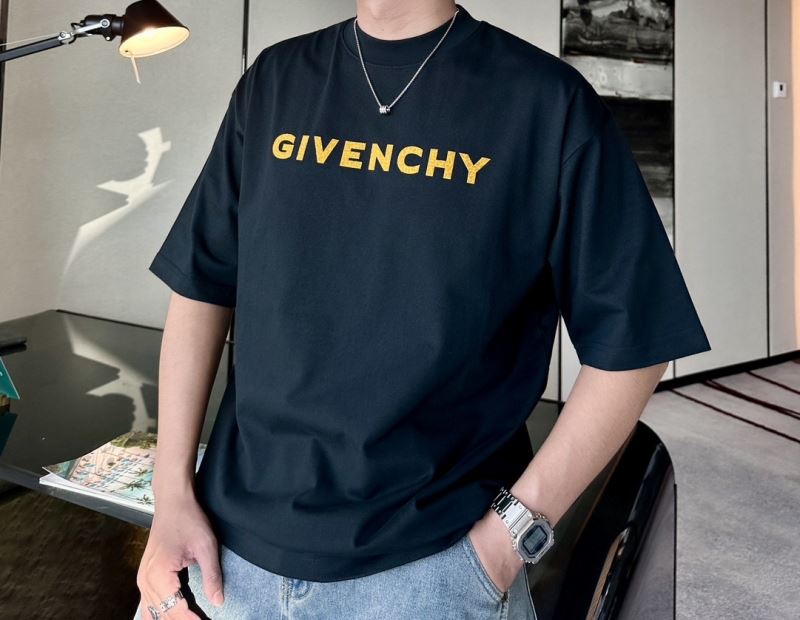 Givenchy T-Shirts